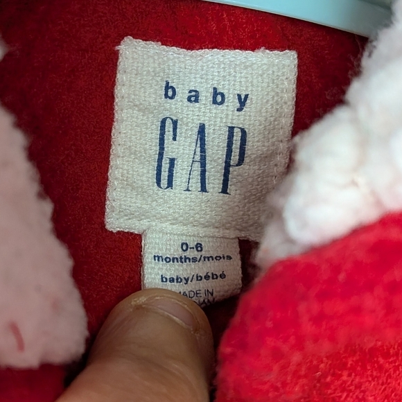 GAP Baby Girl Coat Red Color Size 0-6 Months Super Cute ! - Picture 4 of 6